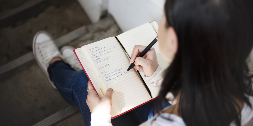 目標を紙に書く